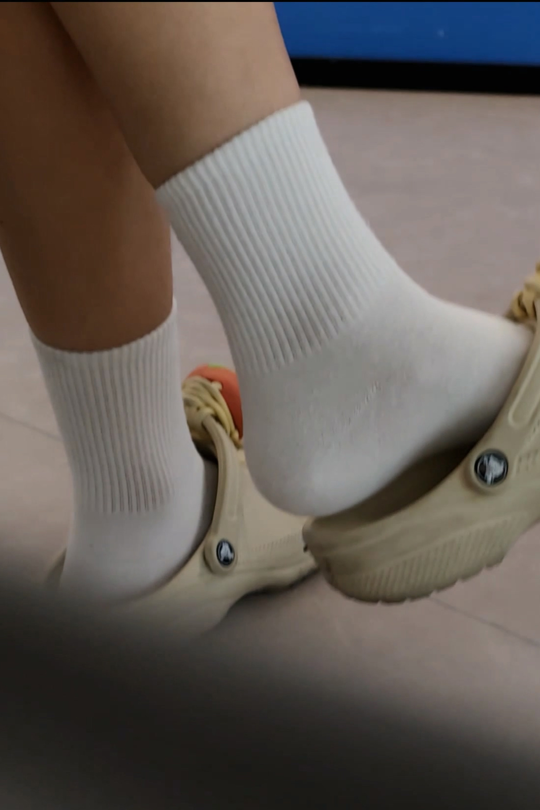 2352624.mp4_20251016_123456.797 - 副本.jpg