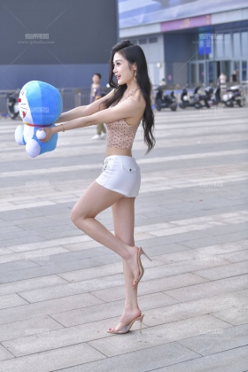 网红啦不啦多白色热裤 250602-65