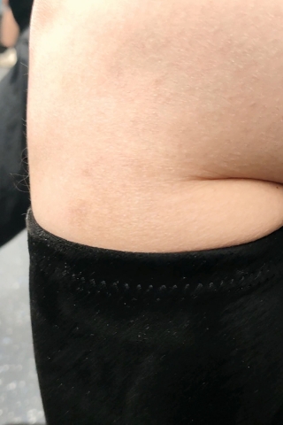 黑绑腿袜妹子的丰满白腿2wpmmzdh