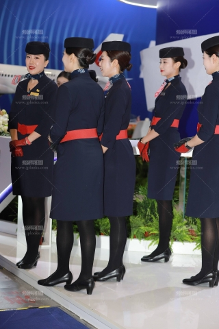 一群东航美女空姐【套图➕视频】