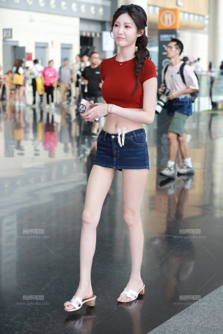 红色露背背心网红-小雪花