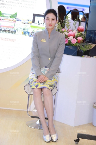 海航空姐工作中