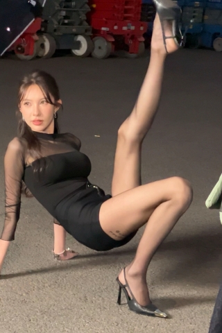 黑丝小闹拍摄现场