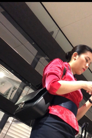 澳门航空- 近拍黑丝美腿 上集