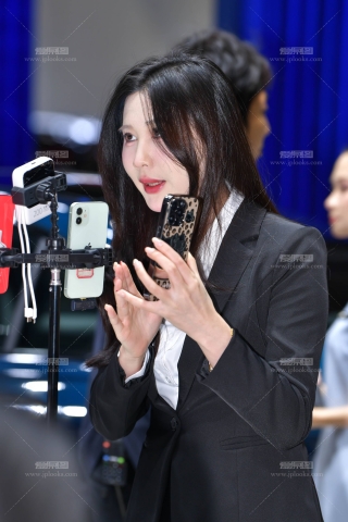 侧脸像范冰冰细高跟凉鞋灰丝主播 251017-93