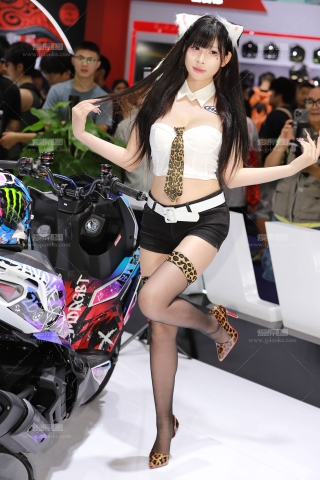 豹纹高跟鞋网红-雯粥粥【套图➕视频】