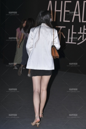 黑白搭配 221029-56