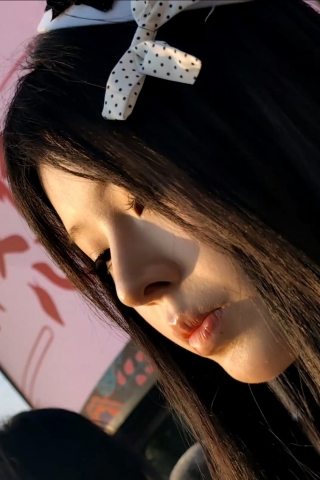 阳光下白丝蕾丝袜肉腿的女仆装妹子们4npzmz352434