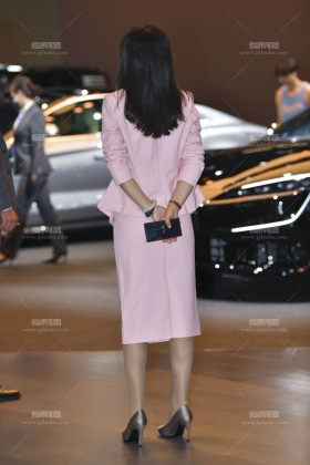 粉色套装肉丝高跟鞋 250601-40