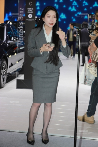 黑丝灰色西服半身裙主播【套图➕视频】