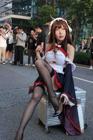 随手一拍香草喵三套衣服