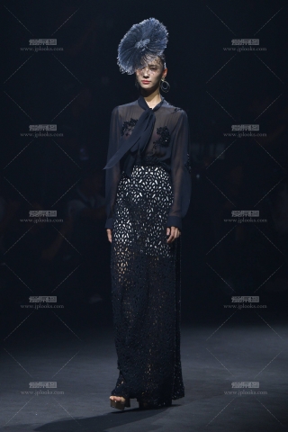 时装走秀 250911-54