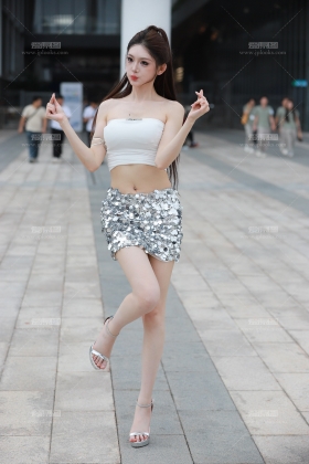 肤白貌美大长腿网红-粥粥酱【套图➕单反视频】