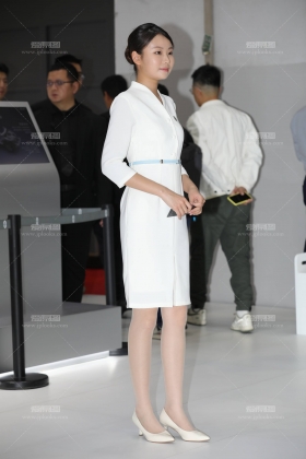 车展礼仪高挑肉丝美腿高跟身材很赞