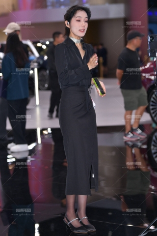 黑长裤黑丝 250603-38