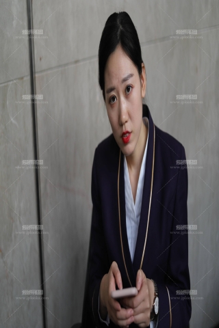 黑丝制服客服小姐姐约拍