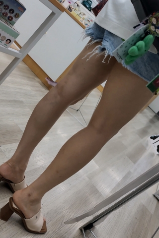 身长174美女的修长脚跟美腿ffxcv564