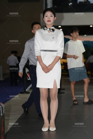 礼仪的肉丝学妹40P