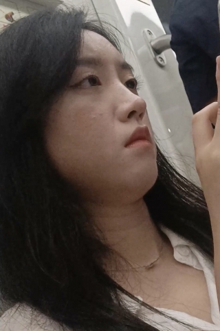 超高颜值白衣大姐姐的白嫩大腿1cpcgyzbymn