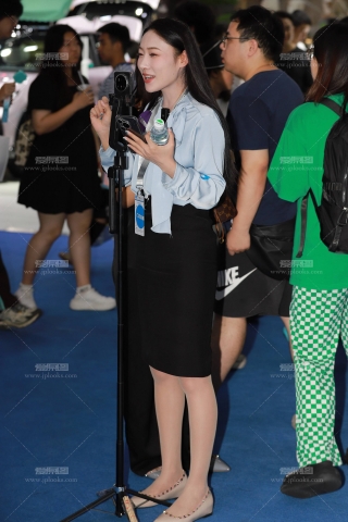 肉丝铆钉鞋主播【套图➕视频】