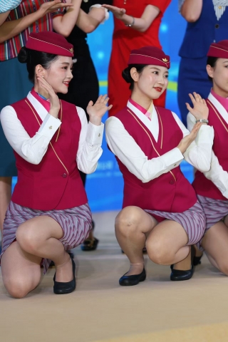 25航空展魅力南航空姐