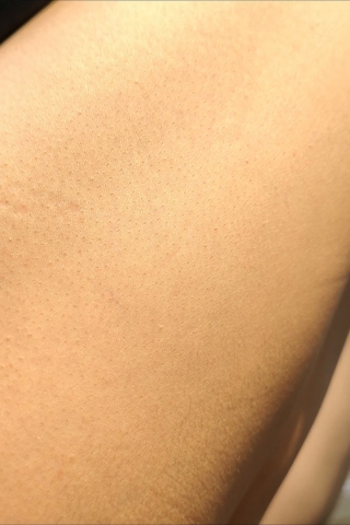 牛仔短裤少女的瘦肉长腿3nzdsdjm