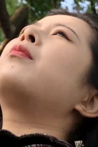 丰满少妇的白丝长靴美臀2qzmndhp