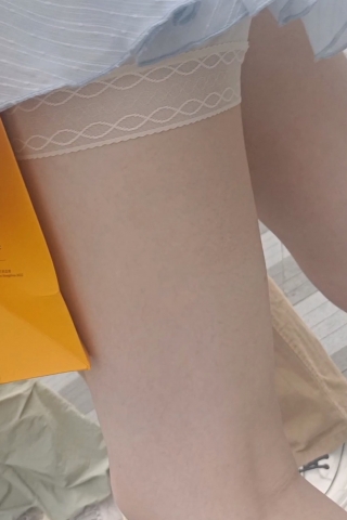 大街上诱惑路人的花纹肉丝长腿女子大生7ctmjnzdsjscdq