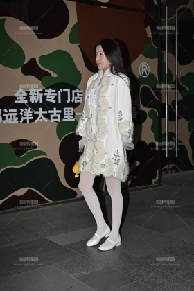 23011715 -137温婉穿搭