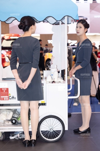 LB287-69P 成都车展 -长城展台的几个肉丝美腿礼仪