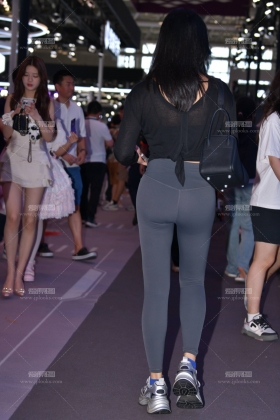 紧身裤美女 250601-63