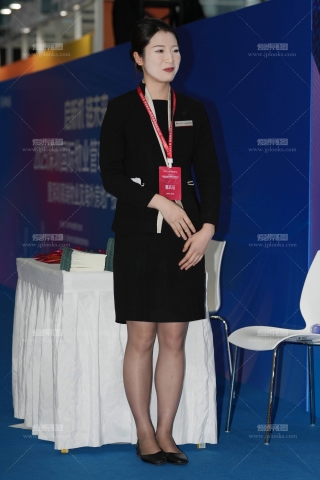 会议安排三个礼仪到位阿90P视8K3min