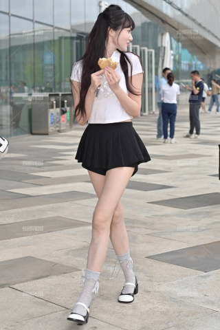 成都车展2023082618-90