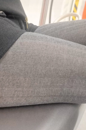 任性美女自摸厚丝灰丝袜美腿-3mnzmhmw