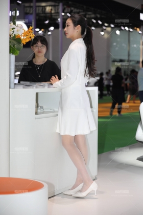 超薄肉丝美腿高跟礼仪