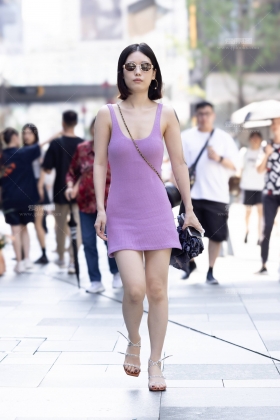 230701-4=63 紫色连衣短裙韵味少妇