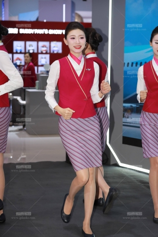 肉丝丸子头南航空姐