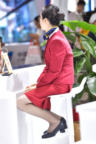 国航空姐展台 251221-43